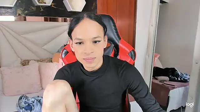 sara slut21 online show from January 7, 8:21 pm