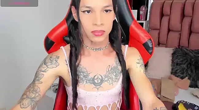 sara slut21 online show from March 7, 9:06 pm