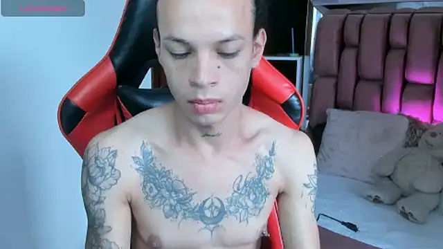 sara slut21 online show from March 18, 6:04 pm