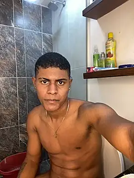 Snapshot of Nick_Jackson_ chatting on February 11, 5:01 am Nick Jackson online show from February 11, 5:01 am