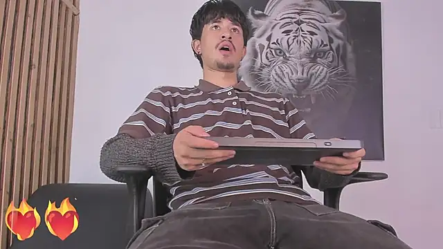 DimitriDeluxe online show from October 18, 8:09 pm