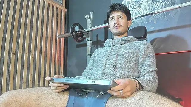 DimitriDeluxe online show from December 17, 7:42 pm