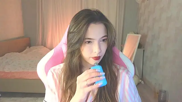 yuna sunshy online show from November 14, 11:13 pm