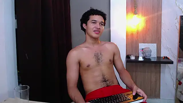 Snapshot of fire_drako chatting on October 2, 10:22 am fire drako online show from October 2, 10:22 am