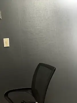 Emily Rivers  online show from November 10, 1:10 pm