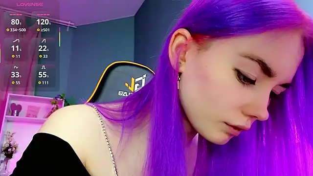 Kiara Dream online show from October 15, 9:04 pm