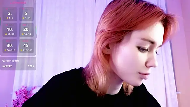 Kiara Dream online show from April 7, 8:09 pm