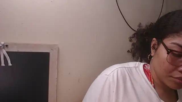 madelene online show from January 31, 11:13 pm