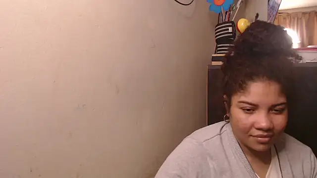 madelene online show from October 5, 3:49 am