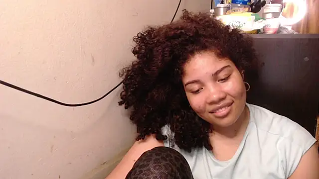 madelene online show from December 5, 2:09 am