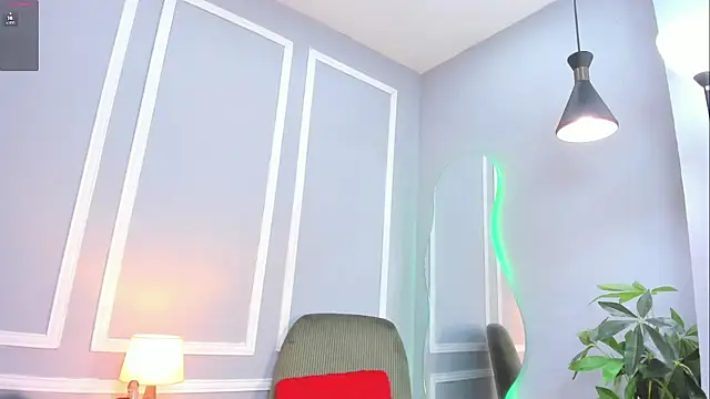 emma  rose1 online show from February 11, 7:08 pm