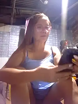 SexyHottMom online show from October 21, 12:28 pm