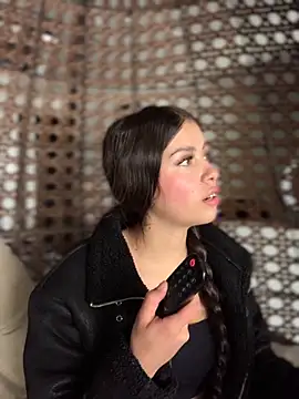 Snapshot of Linda_LS chatting on October 8, 1:53 pm Linda LS online show from October 8, 1:53 pm