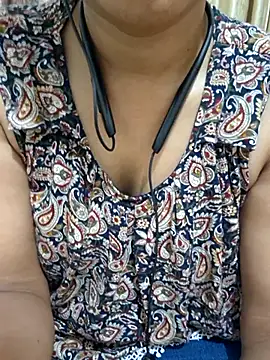 Snapshot of Queen_Nora chatting on June 4, 2:45 pm Queen Nora online show from June 4, 2:45 pm