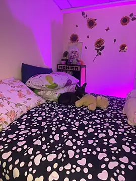 MiaRousexxx  online show from October 27, 2:59 am