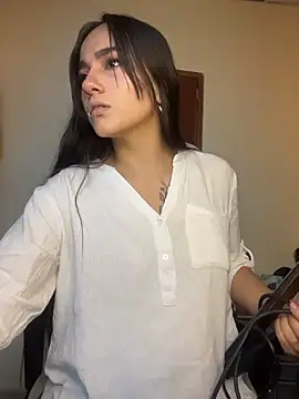 MiaRousexxx  online show from November 11, 10:10 pm