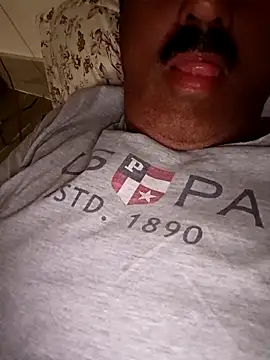 moonflower25 online show from September 21, 3:19 am