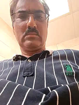 moonflower25 online show from September 22, 8:27 am