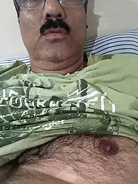 moonflower25 online show from October 30, 10:54 pm