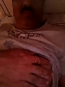 moonflower25 online show from November 11, 7:41 am