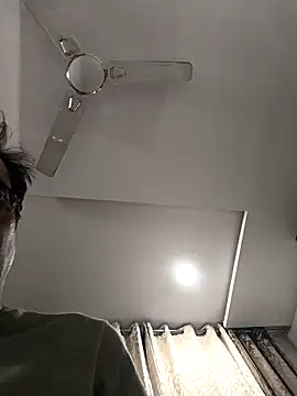 moonflower25 online show from December 16, 5:18 pm