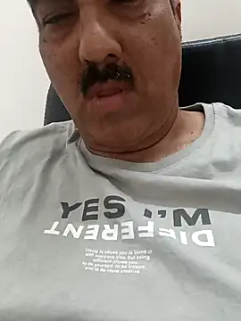 moonflower25 online show from February 15, 10:25 am