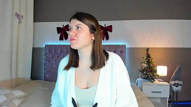 NikkiBustt online show from January 16, 6:39 am