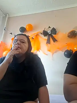 BlacReign online show from October 19, 1:34 pm