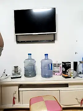 huanhuanaaaaa online show from November 11, 5:02 pm