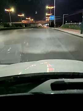 huanhuanaaaaa online show from April 5, 12:46 pm