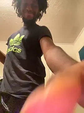 Snapshot of ThickDic28 chatting on September 14, 6:34 am ThickDic28 online show from September 14, 6:34 am