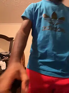 Snapshot of ThickDic28 chatting on October 16, 2:12 am ThickDic28 online show from October 16, 2:12 am