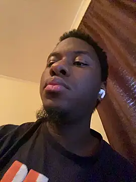 ThickDic28 online show from May 13, 11:44 pm