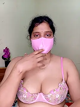 Rose-luckey online show from April 5, 6:49 pm