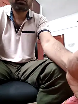 hairysub indiaxh online show from October 24, 10:00 am