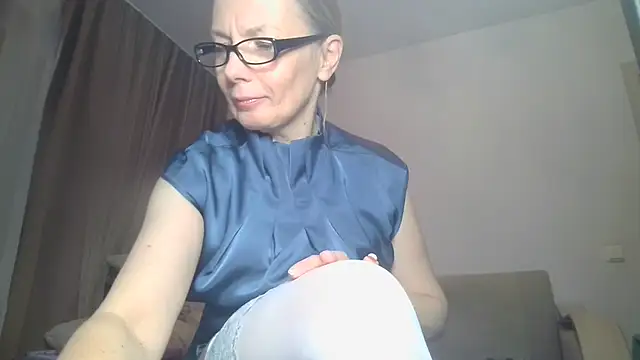 Snapshot of Sweetmurrr chatting on February 22, 11:25 pm Sweetmurrr online show from February 22, 11:25 pm