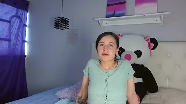 Zaaida  online show from October 22, 1:44 pm