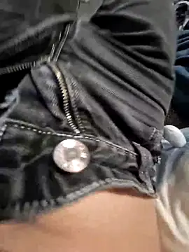 Leon-pervboy online show from February 18, 4:03 pm