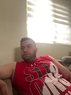 raulgzz4 online show from June 15, 4:53 pm