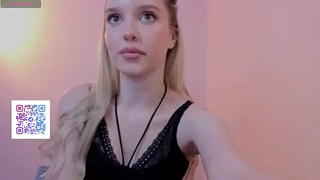 PickmeBabby online show from December 5, 8:05 pm