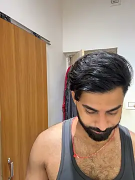 hottestboy03 online show from June 21, 6:38 am