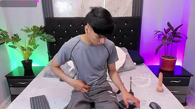 OnlyJos online show from October 18, 8:09 pm