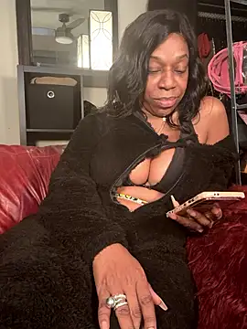 Kennady Buxum Goddess online show from October 3, 5:37 am