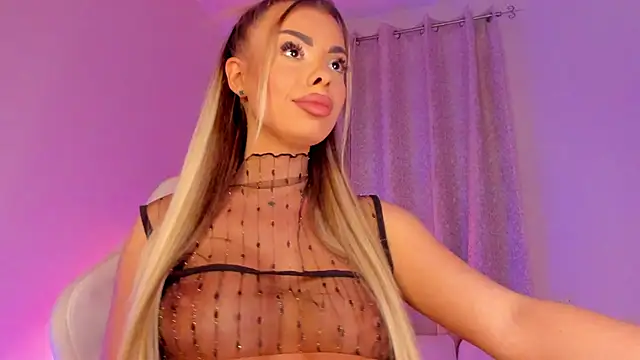 Snapshot of SerraVondeee chatting on September 26, 7:29 pm SerraVondeee online show from September 26, 7:29 pm