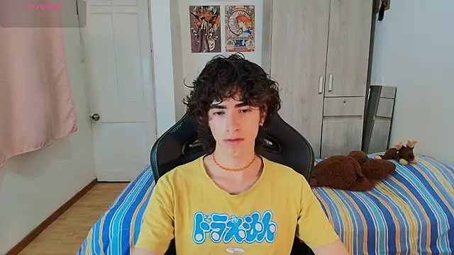 Nude Boy18 online show from January 16, 2:48 am