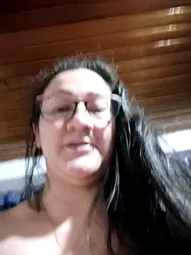 Aisha manzur online show from November 29, 5:10 am