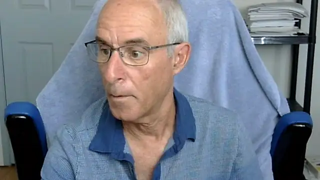 Snapshot of funone1999 chatting on October 10, 9:03 pm funone1999 online show from October 10, 9:03 pm