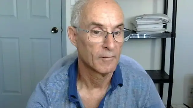 Snapshot of funone1999 chatting on November 5, 10:32 pm funone1999 online show from November 5, 10:32 pm