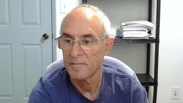 Snapshot of funone1999 chatting on November 20, 10:31 pm funone1999 online show from November 20, 10:31 pm