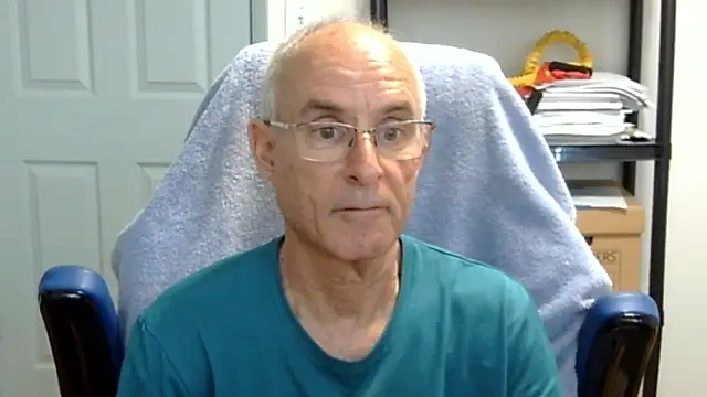 Snapshot of funone1999 chatting on February 24, 1:03 am funone1999 online show from February 24, 1:03 am